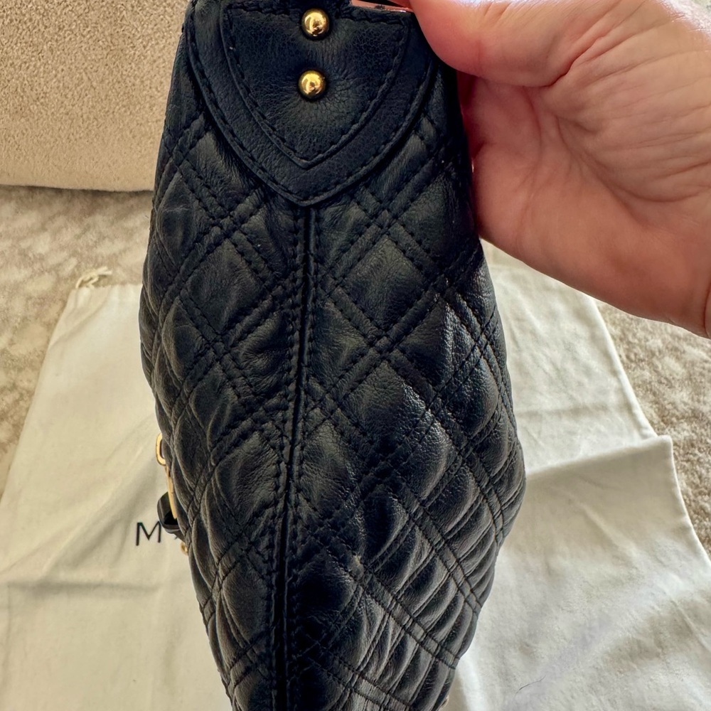 MARC JACOBS Black Quilted Calfskin Leather Banana Hobo Bag - Picture 14 of 15